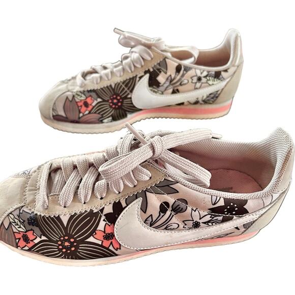 EUC Rare NIKE CLASSIC CORTEZ Gold Floral Print PREMIUM 802370-200 Women Sz 7.5 - Picture 5 of 9